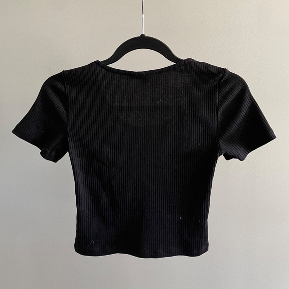 Vero Moda Ribbed Button Down Tee - Picture 2 of 3